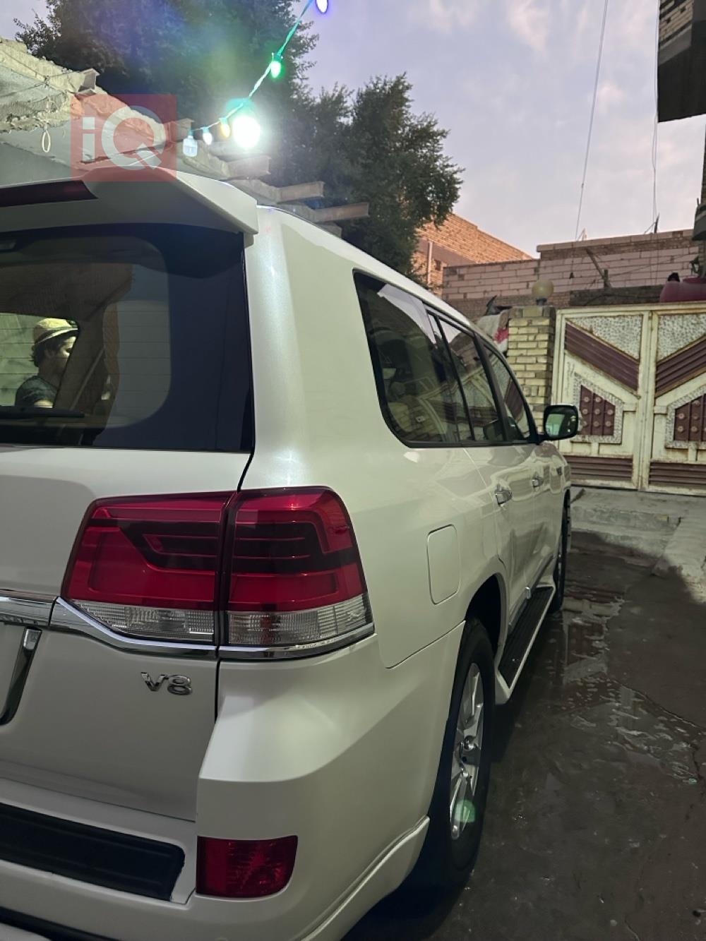 تويوتا لاندكروزر